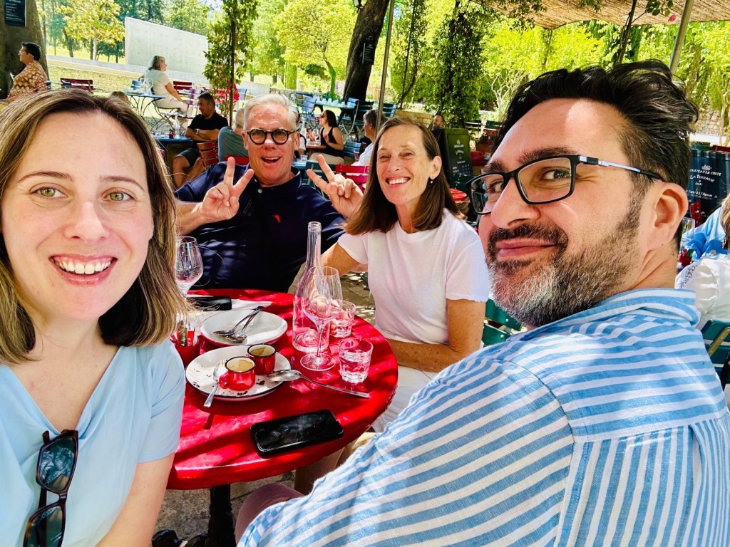 eecb809b-8d48-433f-95c0-62265363c2db-1